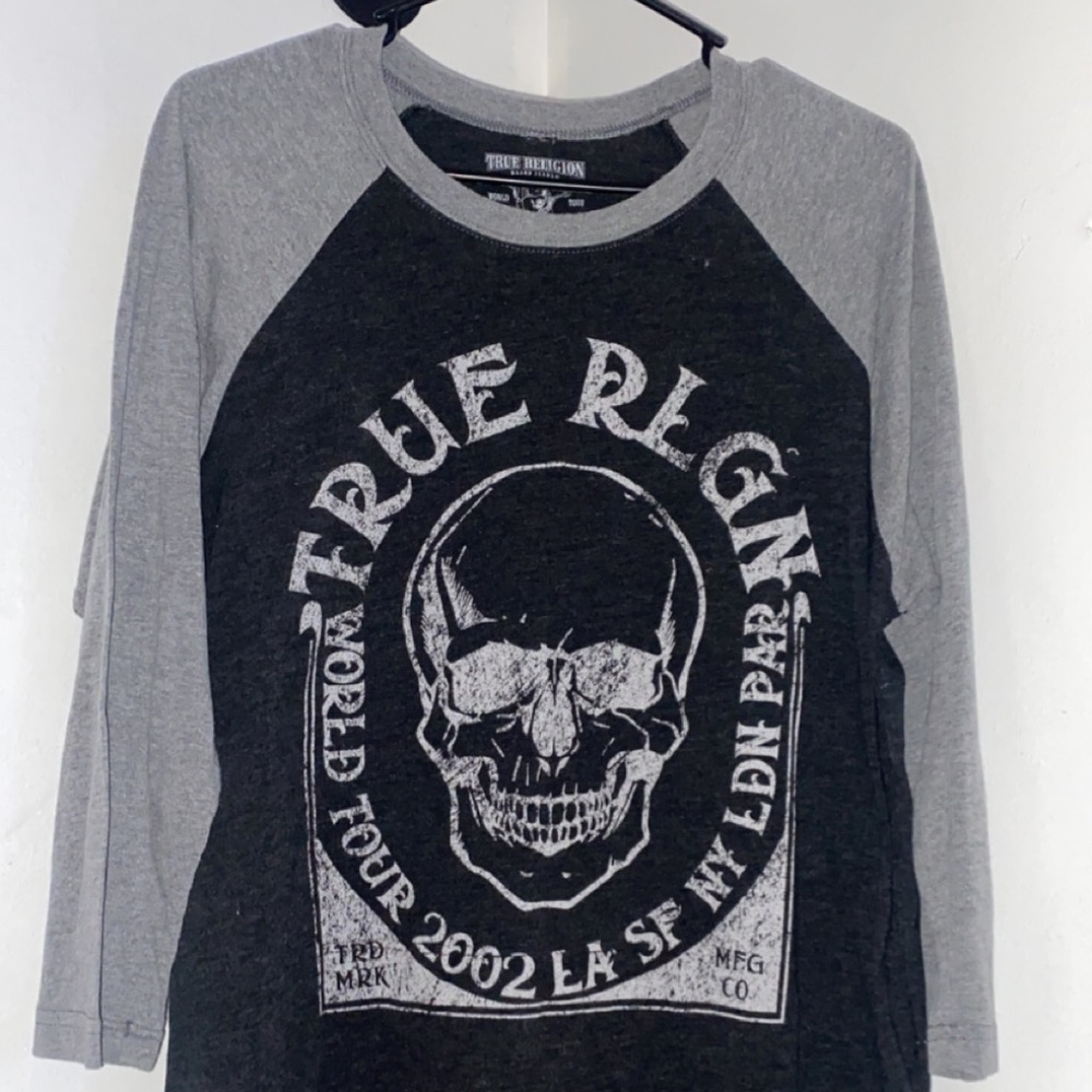 Black and Gray Skull Men’s True Religion T-shirt